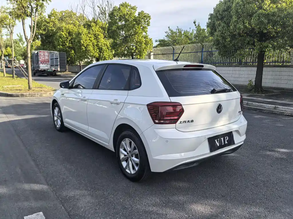 Volkswagen Polo 2019 — фото 10