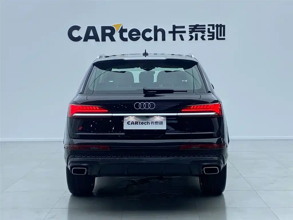 Audi Q7 2025