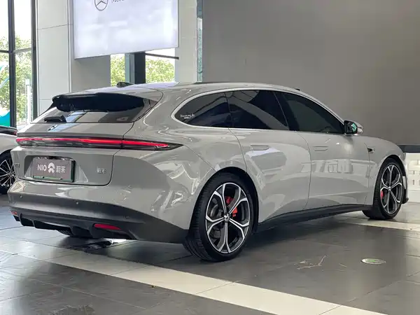 NIO ET5T 2024