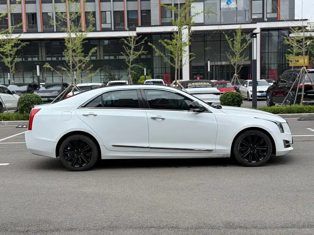 Cadillac ATS-L 2017 — фото 11