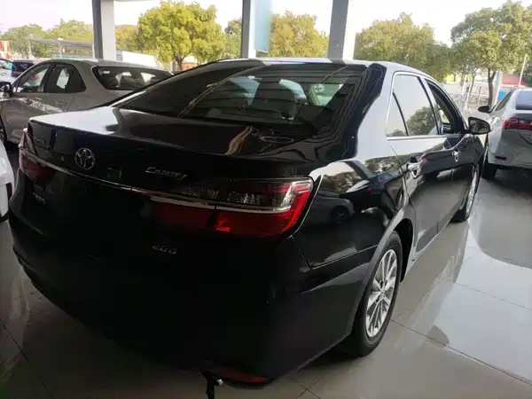 Toyota Camry 2017