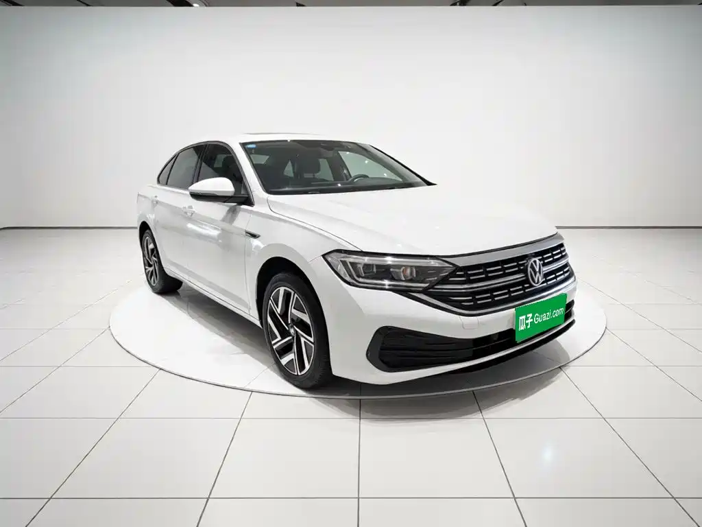Volkswagen Sagitar 2023