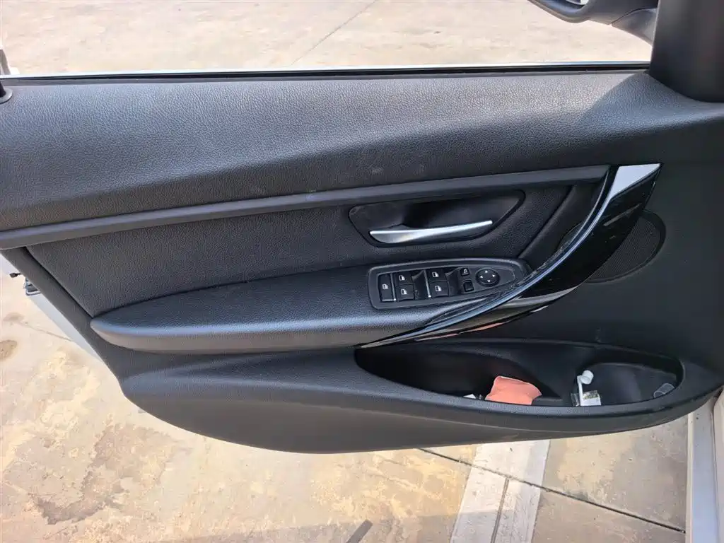 BMW 3 Series 2018