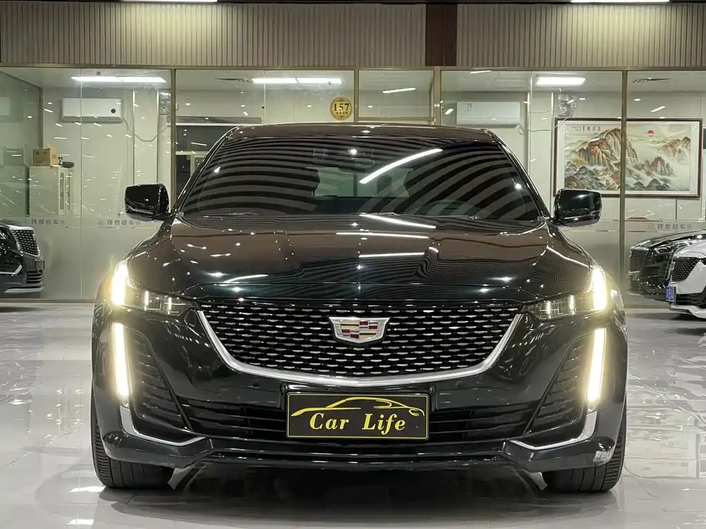 Cadillac CT5 2023 — фото 2