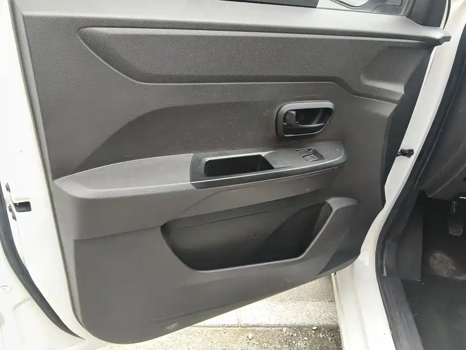 Wuling Hongguang V 2024