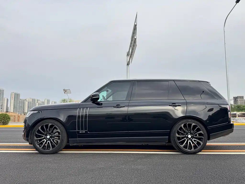 Land Rover Range Rover 2020 — фото 8