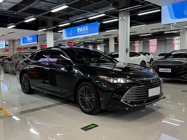 Toyota Avalon 2020