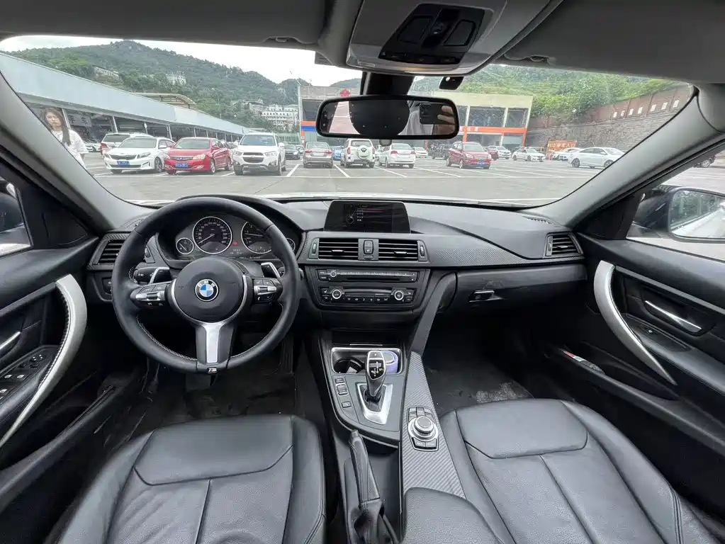 BMW 3 Series 2016