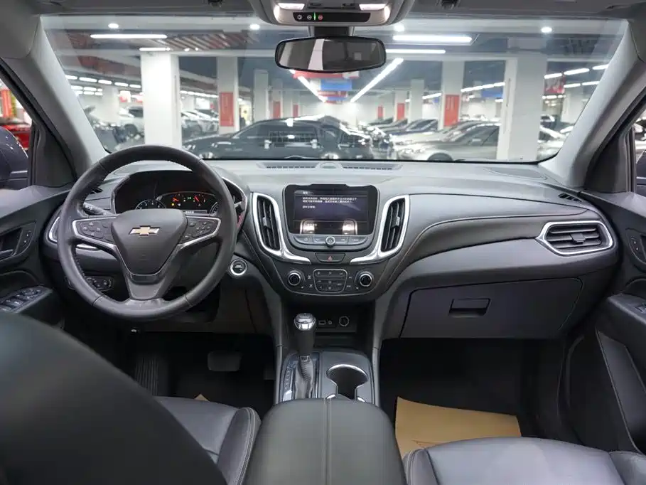 Chevrolet Equinox 2019 — фото 18