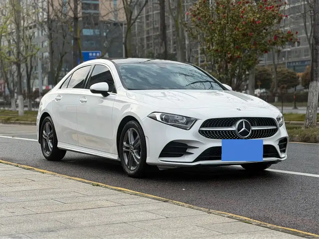 Mercedes-Benz A-Class 2022
