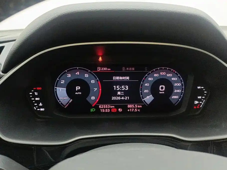 Audi Q3 2021 — фото 14