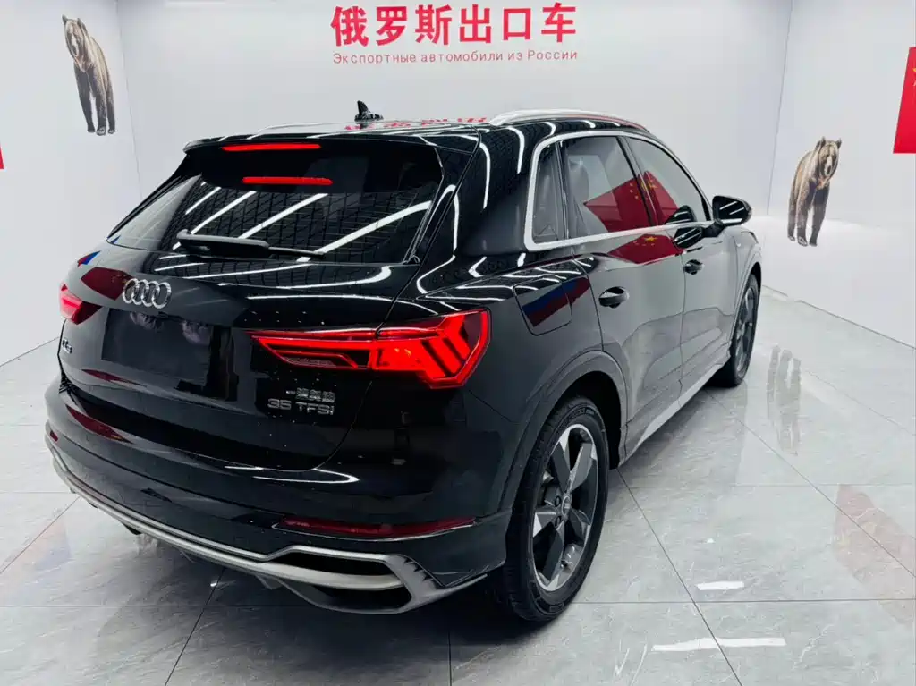 Audi Q3 2022 — фото 11