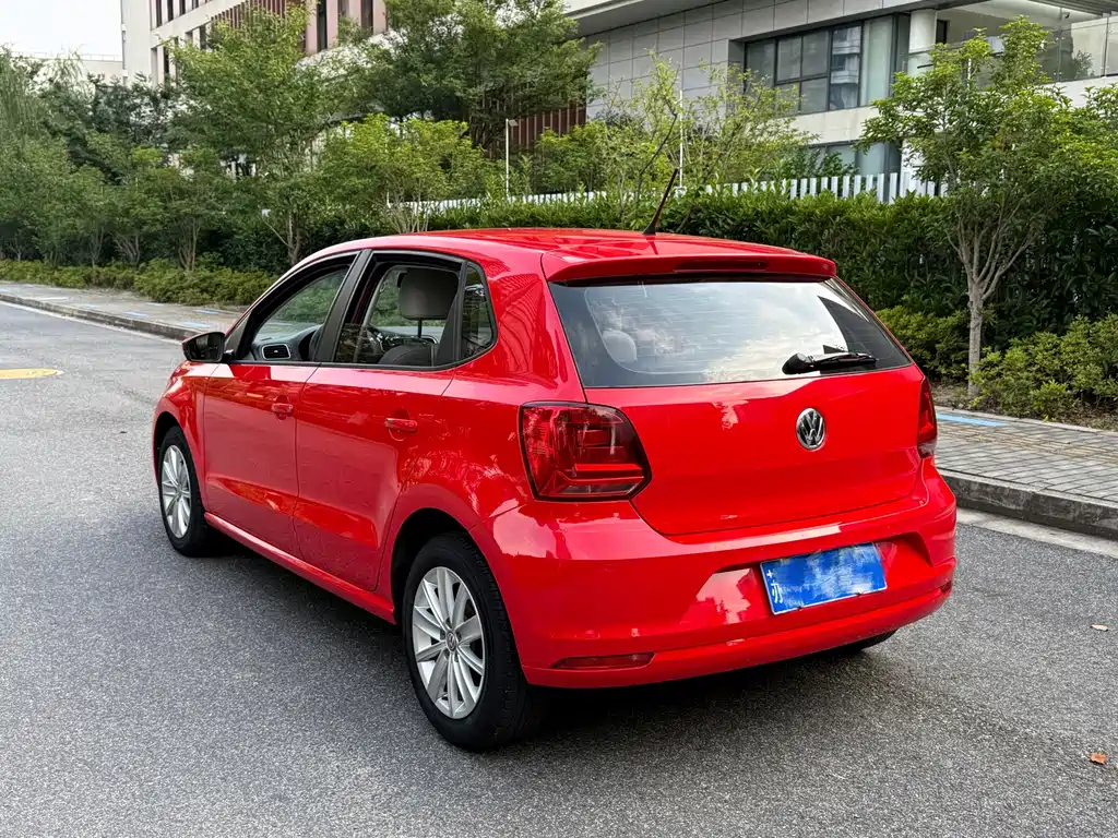 Volkswagen Polo 2014