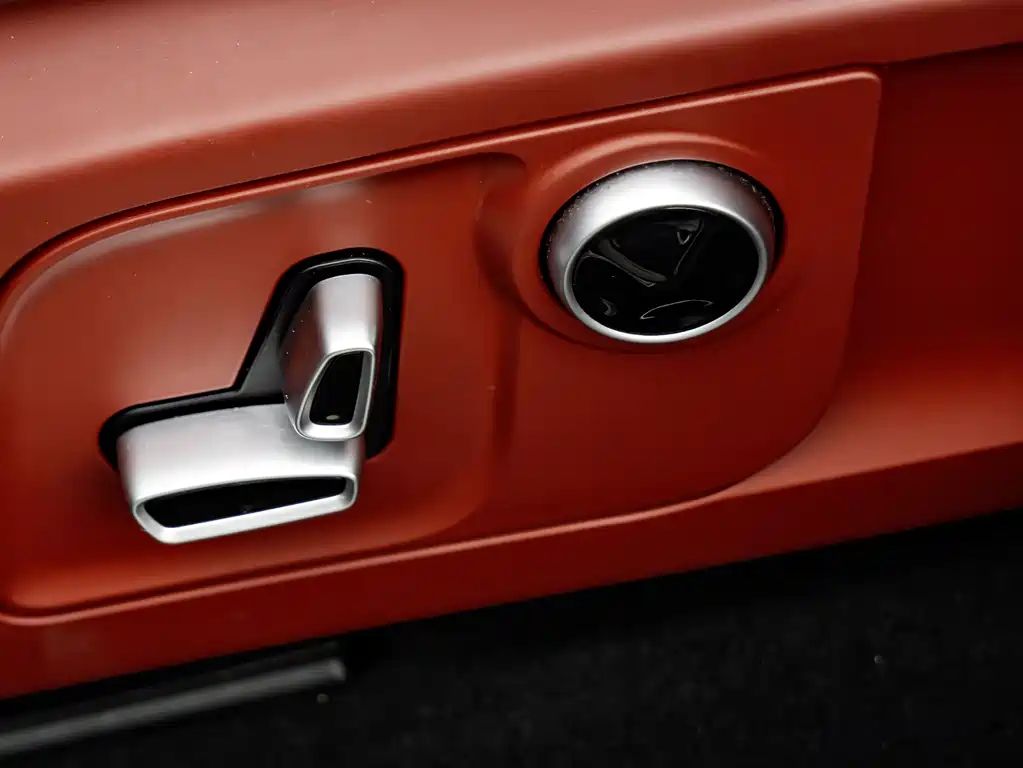 Maserati Levante 2021 — фото 19