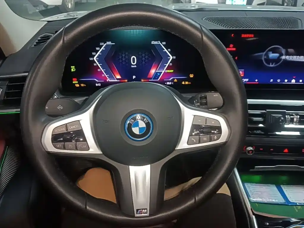 BMW i3 2024 — фото 11