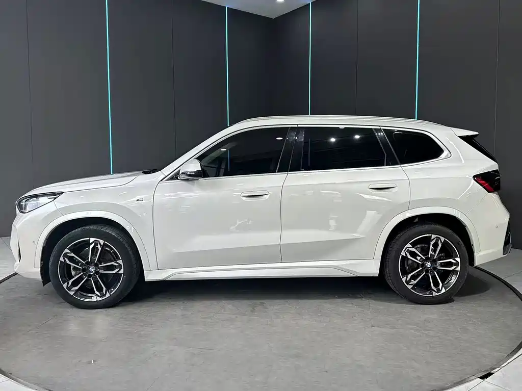 BMW X1 2024
