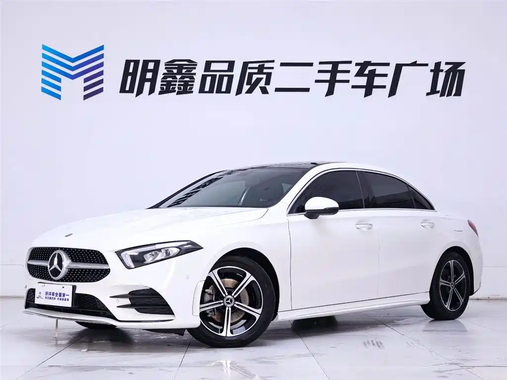 Mercedes-Benz A-Class 2023 — фото 2