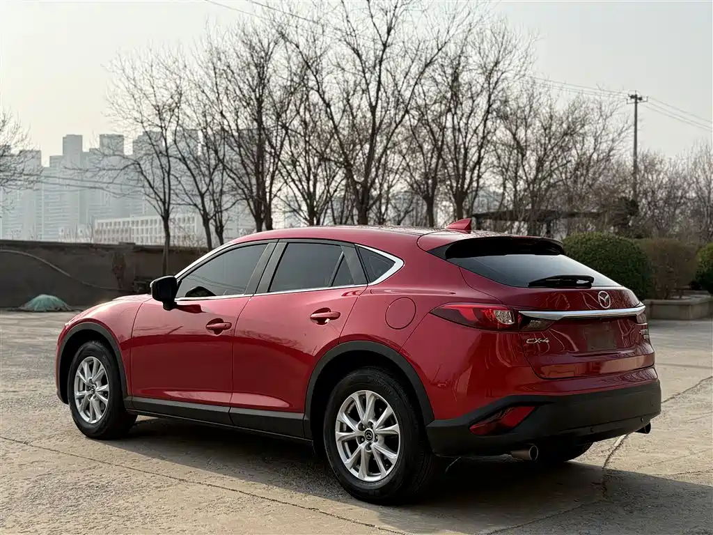 Mazda CX-4 2019 — фото 16