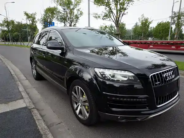 Audi Q7 2015