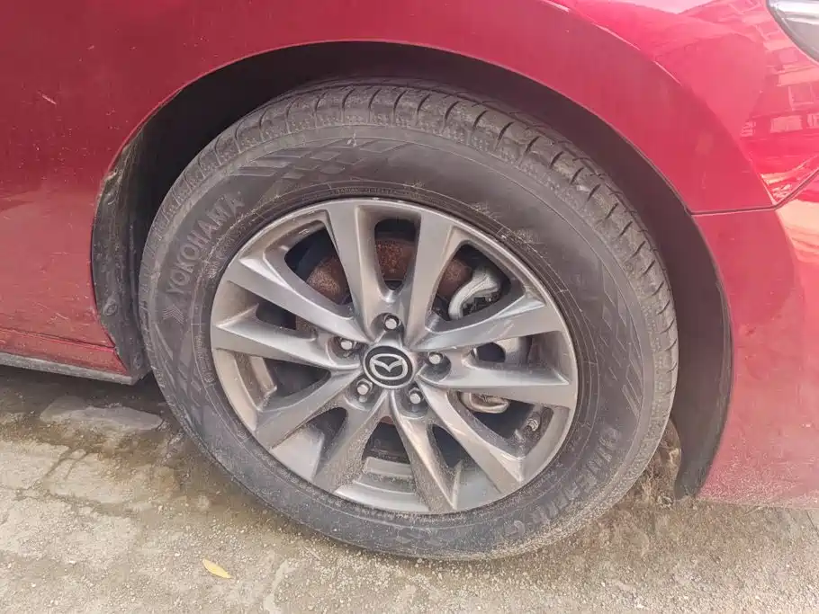 Mazda 3 Axela 2022