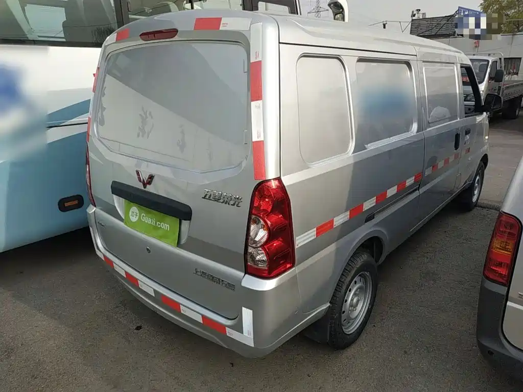 Wuling Rongguang 2023