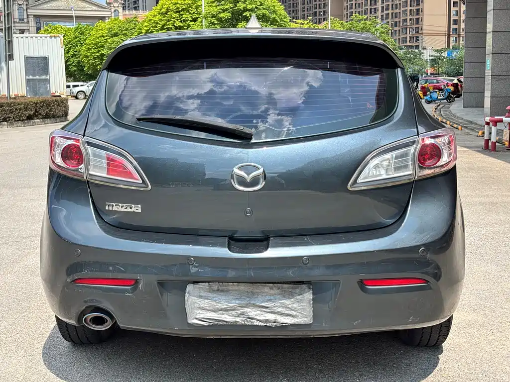 Mazda 3 Xingcheng 2012 — фото 4