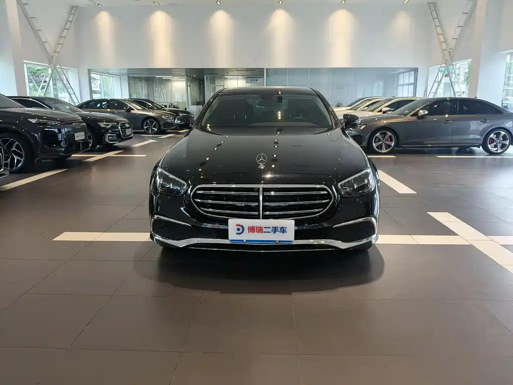 Mercedes-Benz E-Class 2023 — фото 2