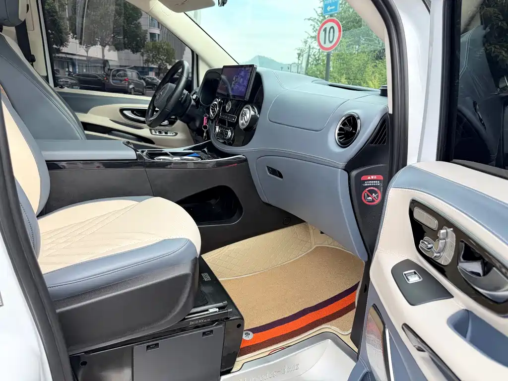 Mercedes-Benz Vito 2021 — фото 16