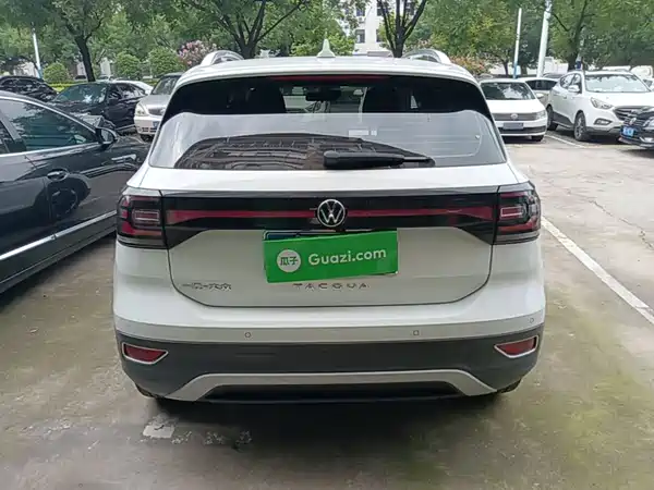 Volkswagen Tacqua 2021