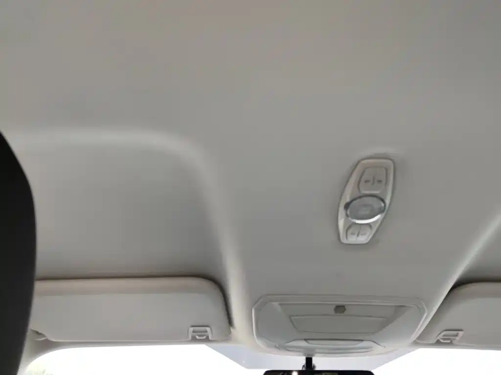 Ford Kuga 2016 — фото 14