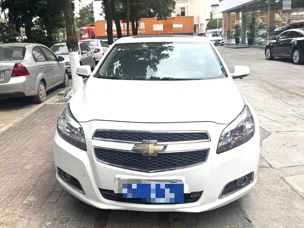 Chevrolet Malibu 2015 — фото 2