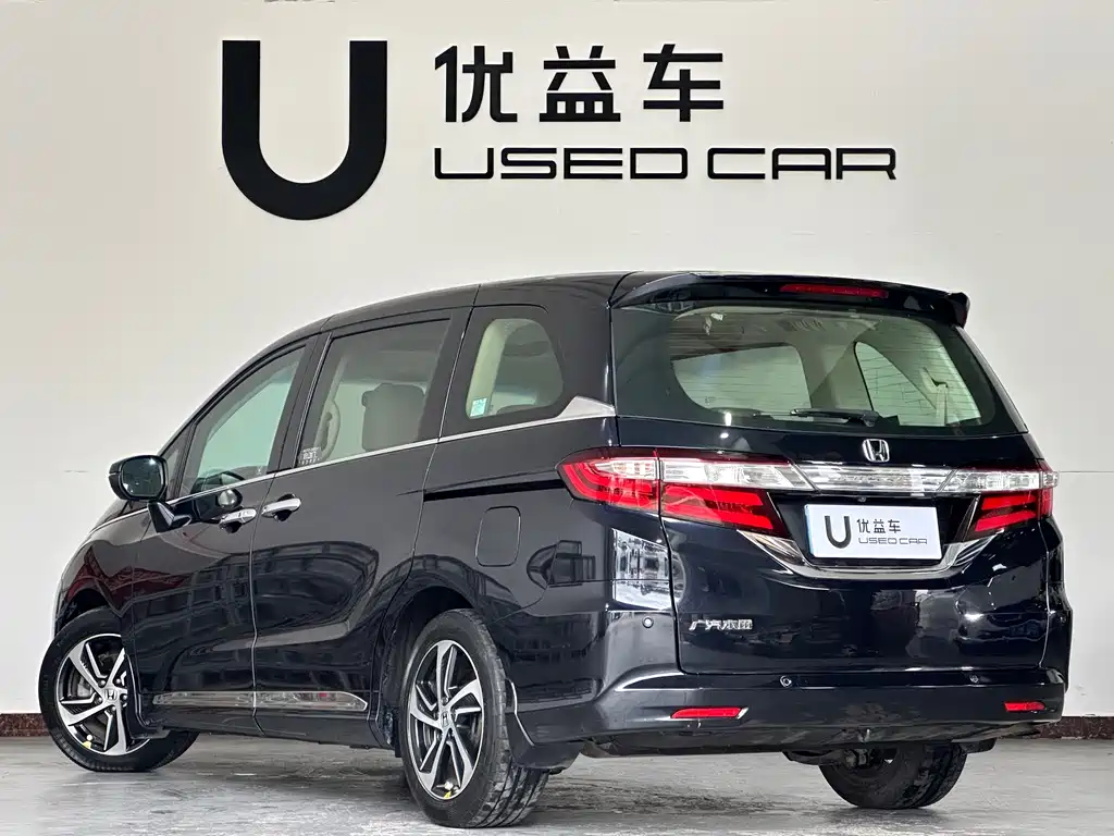 Honda Odyssey 2016 — фото 7
