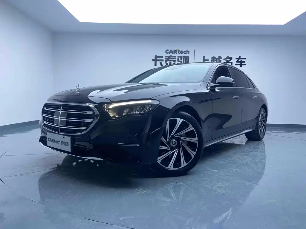 Mercedes-Benz E-Class 2025
