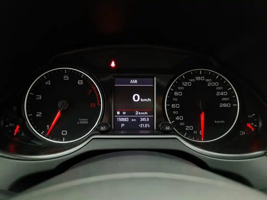 Audi Q5 2012 — фото 10