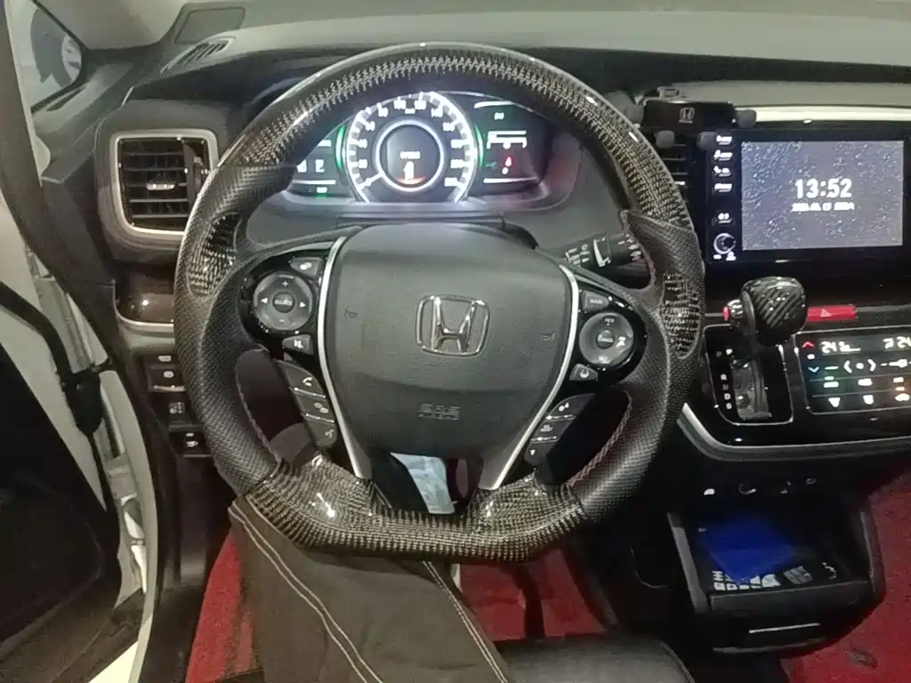 Honda Odyssey 2021 — фото 11