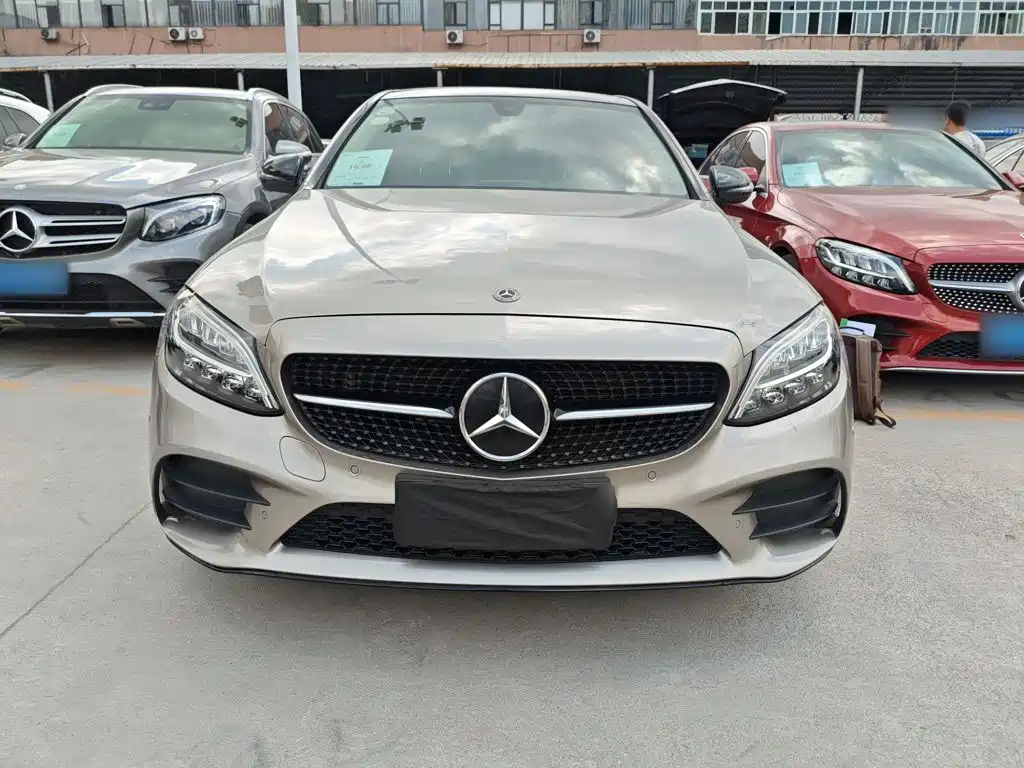 Mercedes-Benz C-Class 2021