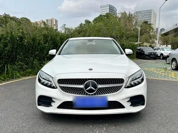 Mercedes-Benz C-Class 2020