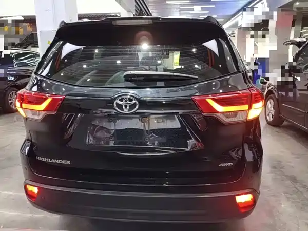 Toyota Highlander 2019