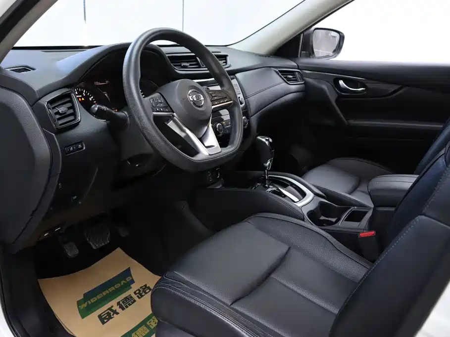 Nissan X-Trail 2018 — фото 15