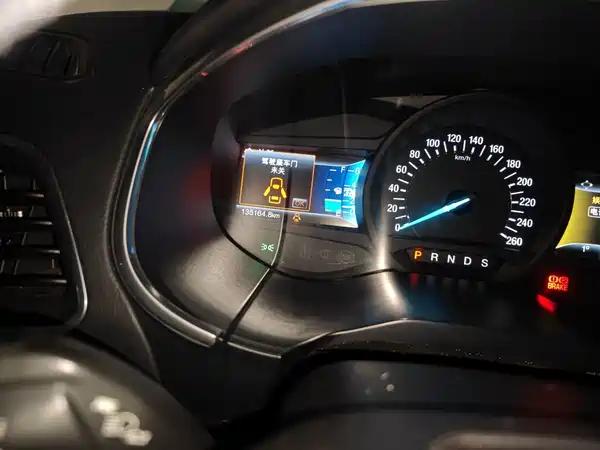 Ford Edge 2016