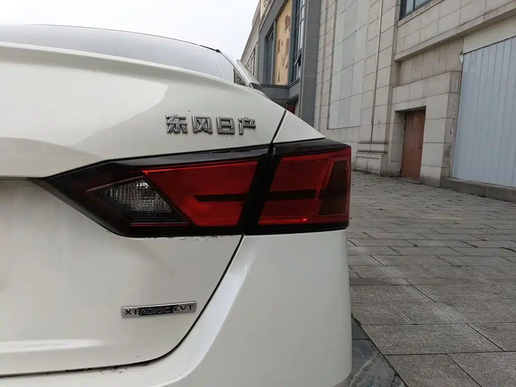 Nissan Teana 2022 — фото 24