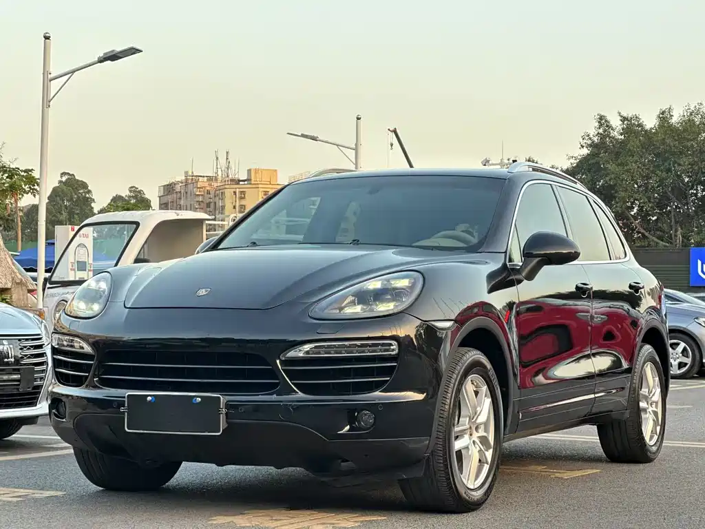 Porsche Cayenne 2014