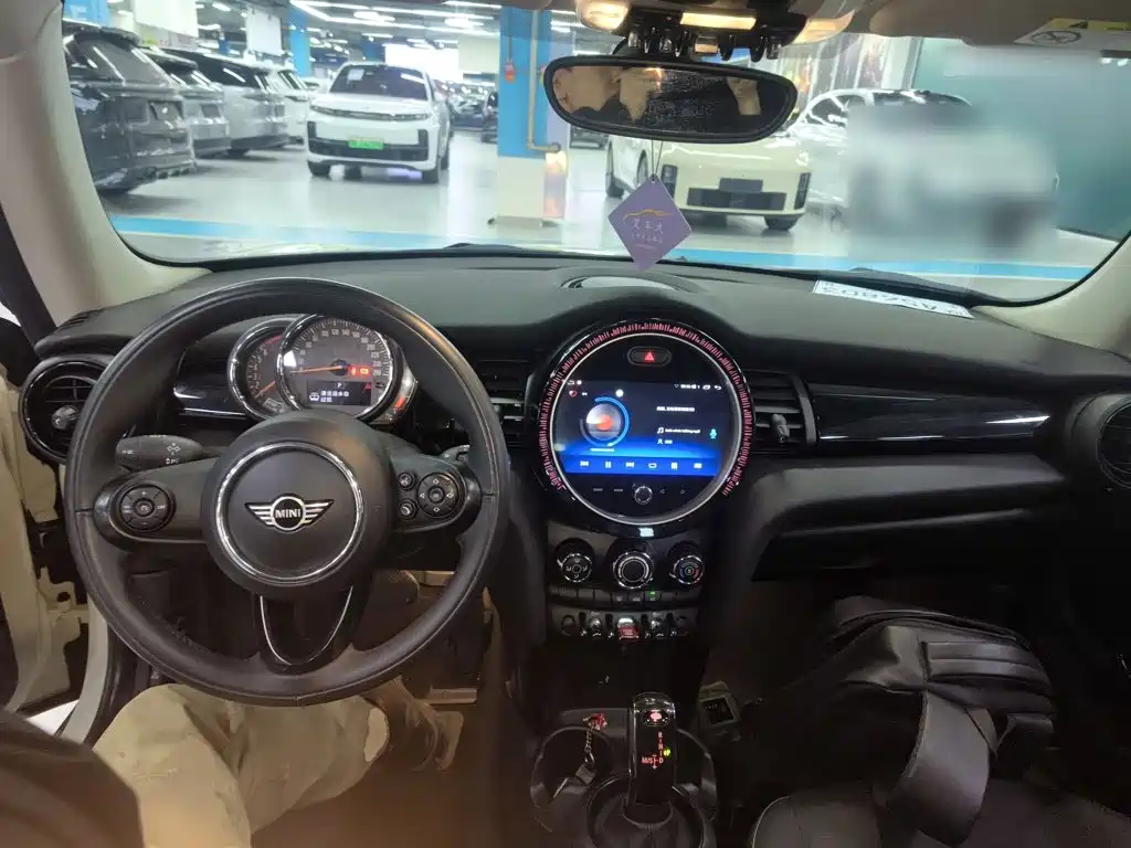 MINI Mini 2019