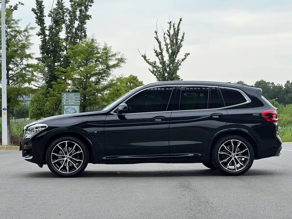 BMW X3 2021
