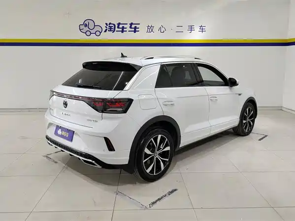 Volkswagen T-Roc 2023