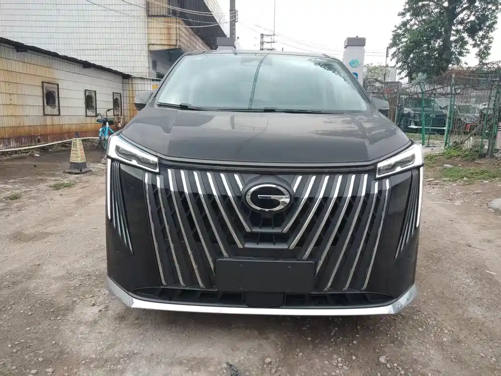 GAC Motor Trumpchi M8 — фото 1