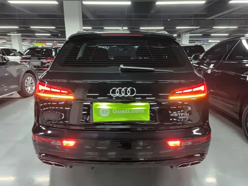 Audi Q5L 2024