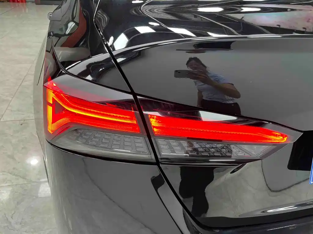 Nissan Teana 2023 — фото 18