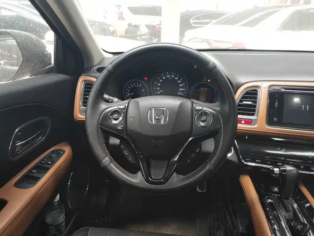 Honda Vezel 2015 — фото 11