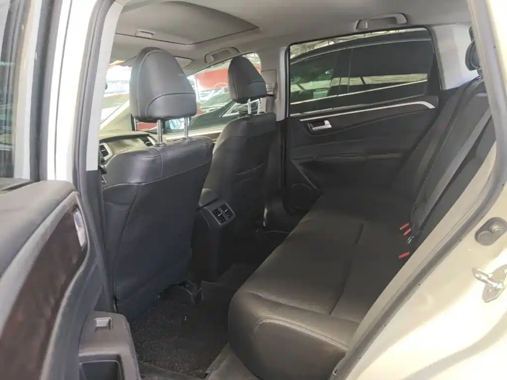 Honda Jade 2015 — фото 17